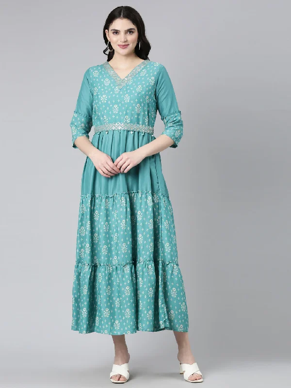 Neeru's Sea Green Straight Casual Printed Dress